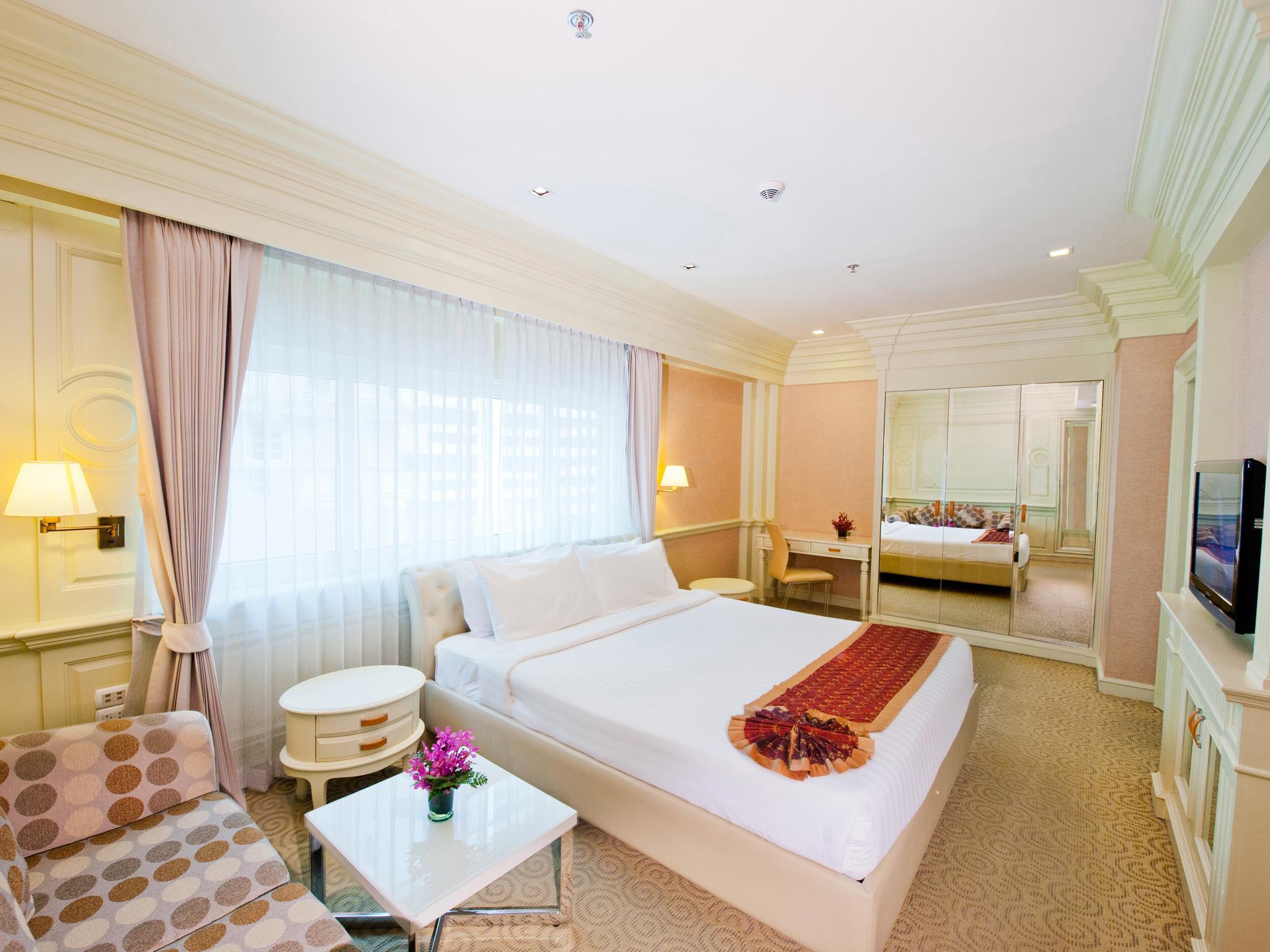 Kingston Suites Bangkok Banguecoque Exterior foto