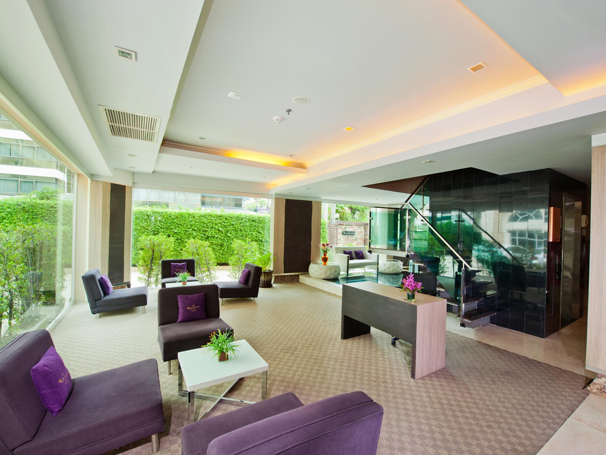 Kingston Suites Bangkok Banguecoque Exterior foto